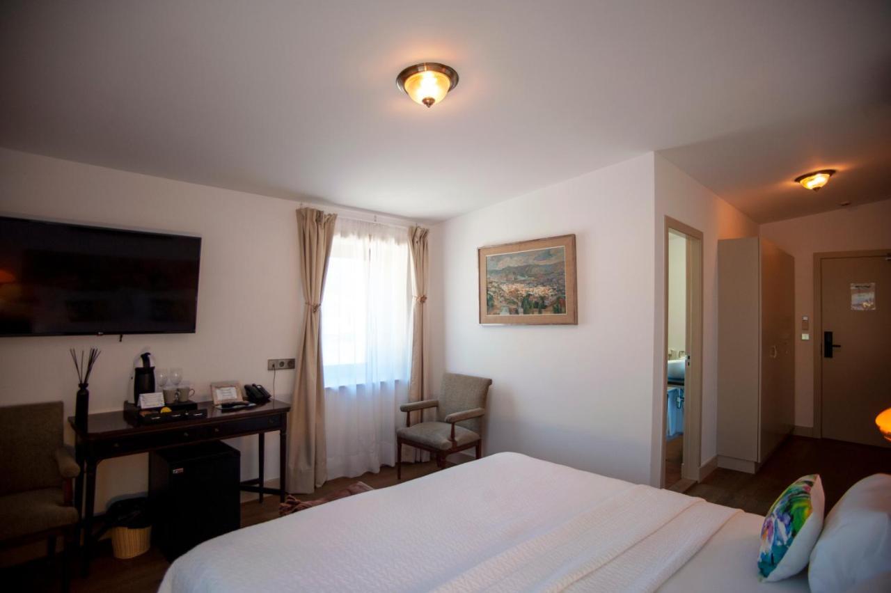 Hotel Aires De L'Emporda Vilacolum Екстер'єр фото