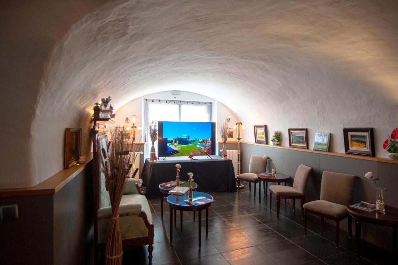 Hotel Aires De L'Emporda Vilacolum Екстер'єр фото